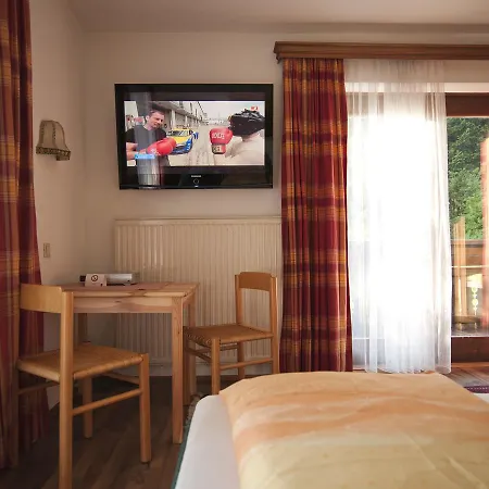 فيرينفونونغن كازرابراي